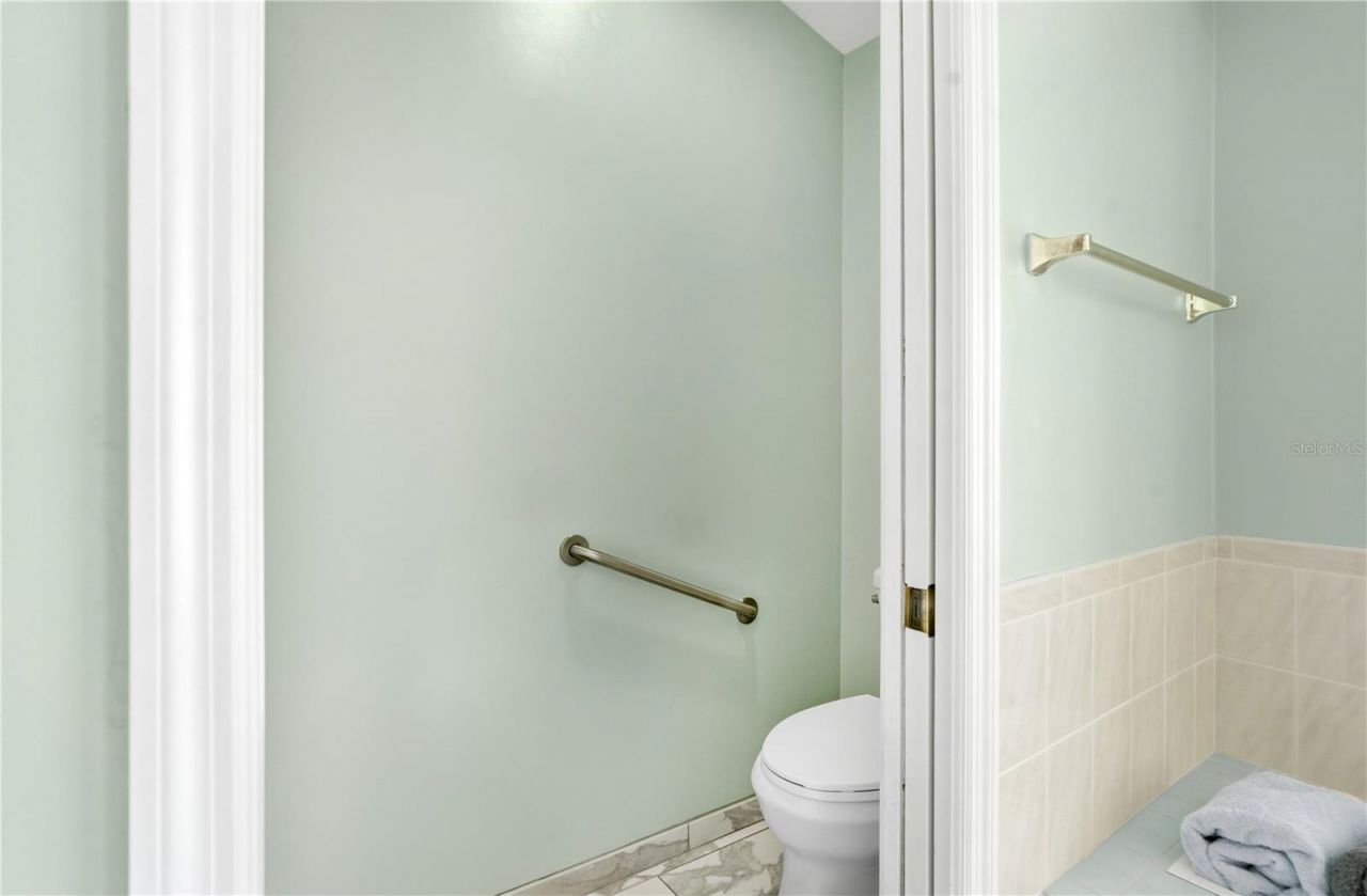 9276 Ashley Drive, Weeki Wachee, FL 34613 Photo