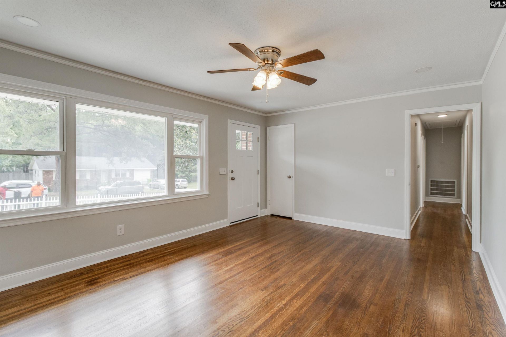 1817 Bywood Drive  Photo 6