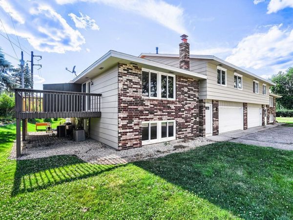 14956 Dodd Boulevard, Rosemount, MN 55068