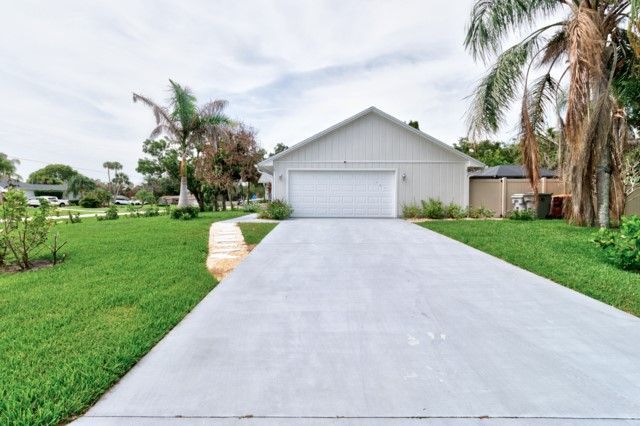 185 12th Street Se, Vero Beach, FL 32962 Photo