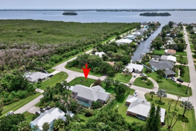 185 12th Street Se, Vero Beach, FL 32962 Photo