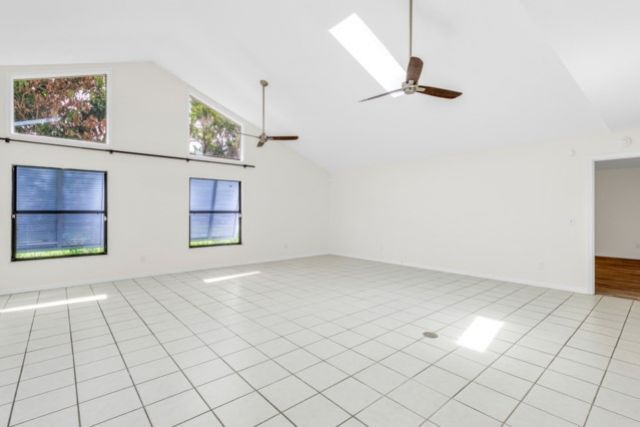 185 12th Street Se, Vero Beach, FL 32962 Photo