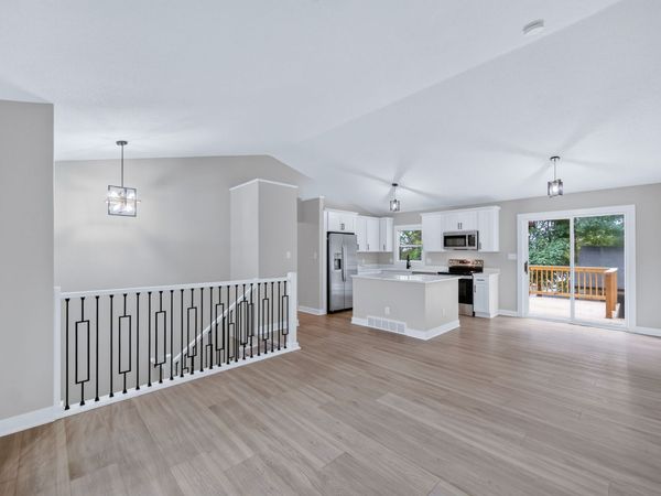 8642 Sunny Hill Drive, Clive, IA 50325