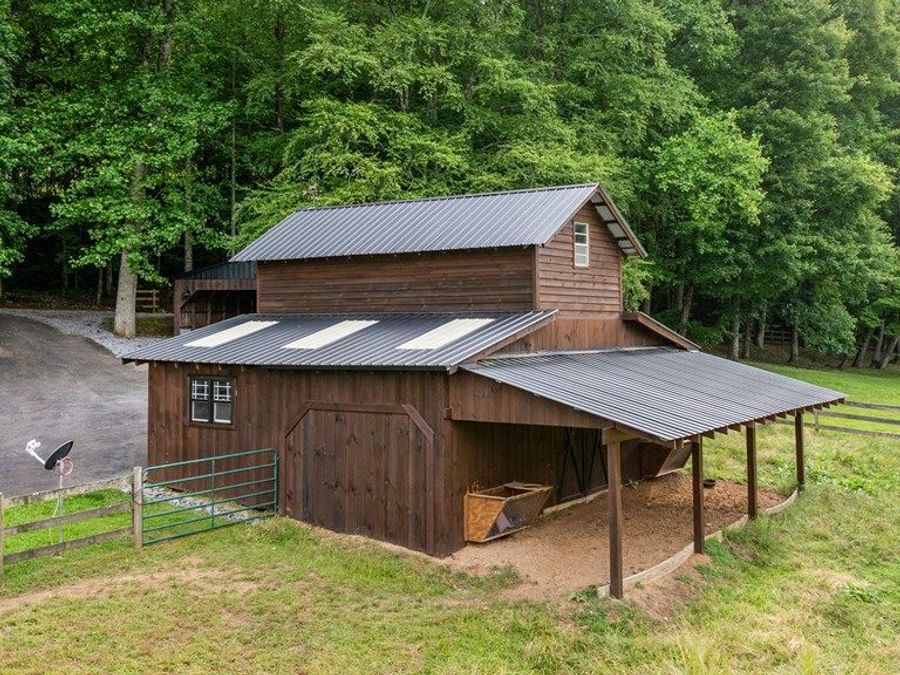 Property Image 16