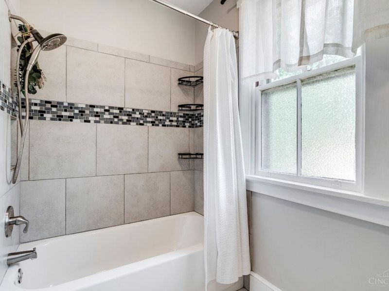 3427 Stathem Avenue, Cincinnati, OH 45211 Photo 23