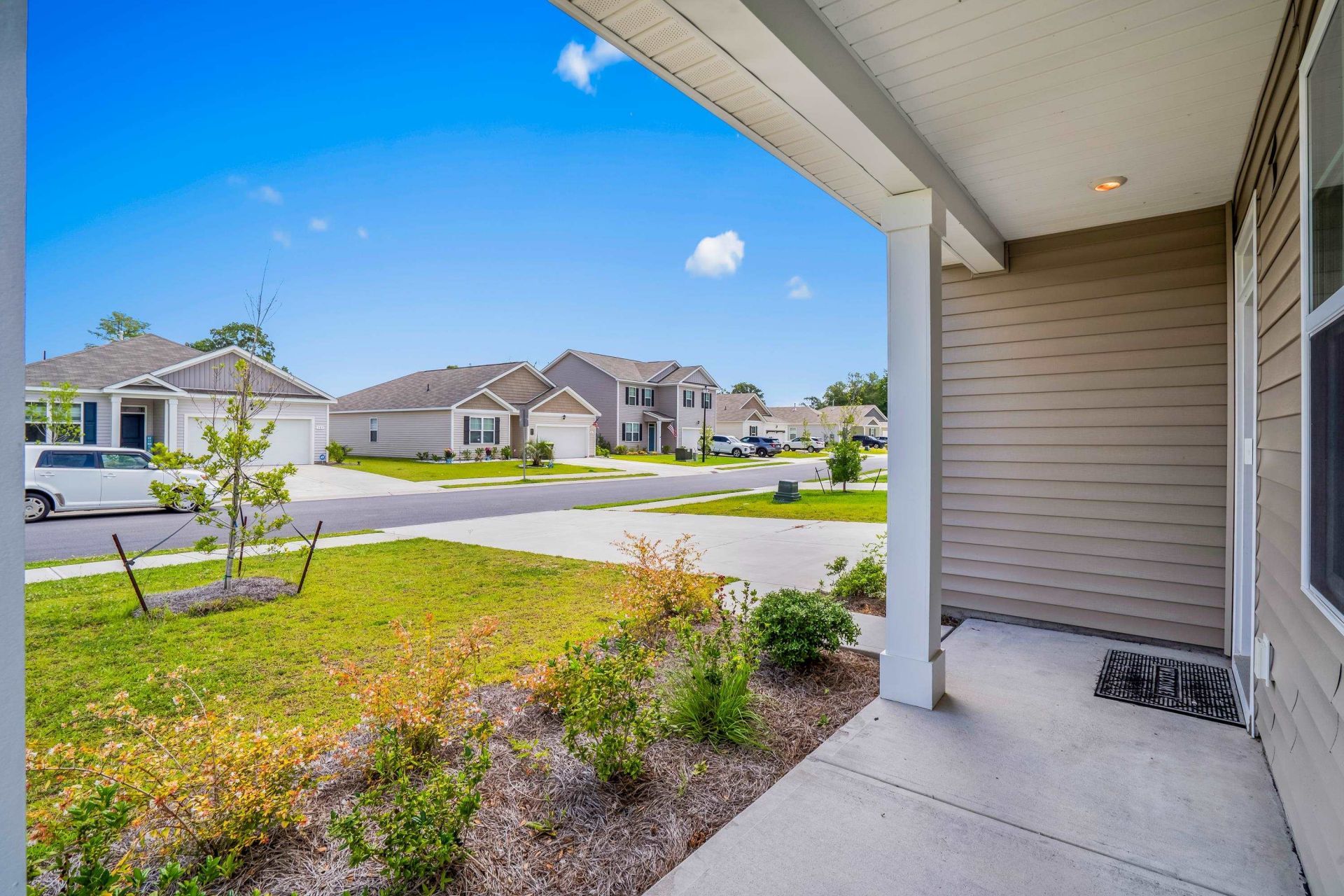 304 Picnic Basket Pl. Photo 5