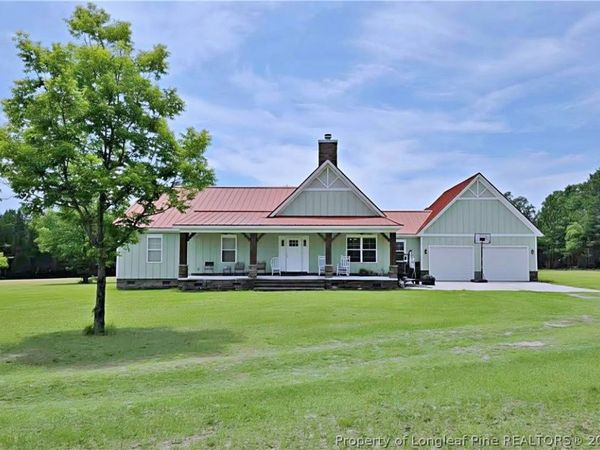 530 Browning Drive, St Pauls, NC 28384