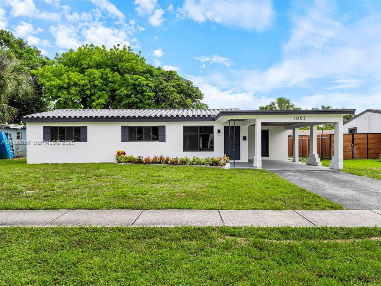 1055 Wyoming Ave, Fort Lauderdale, FL 33312 Photo