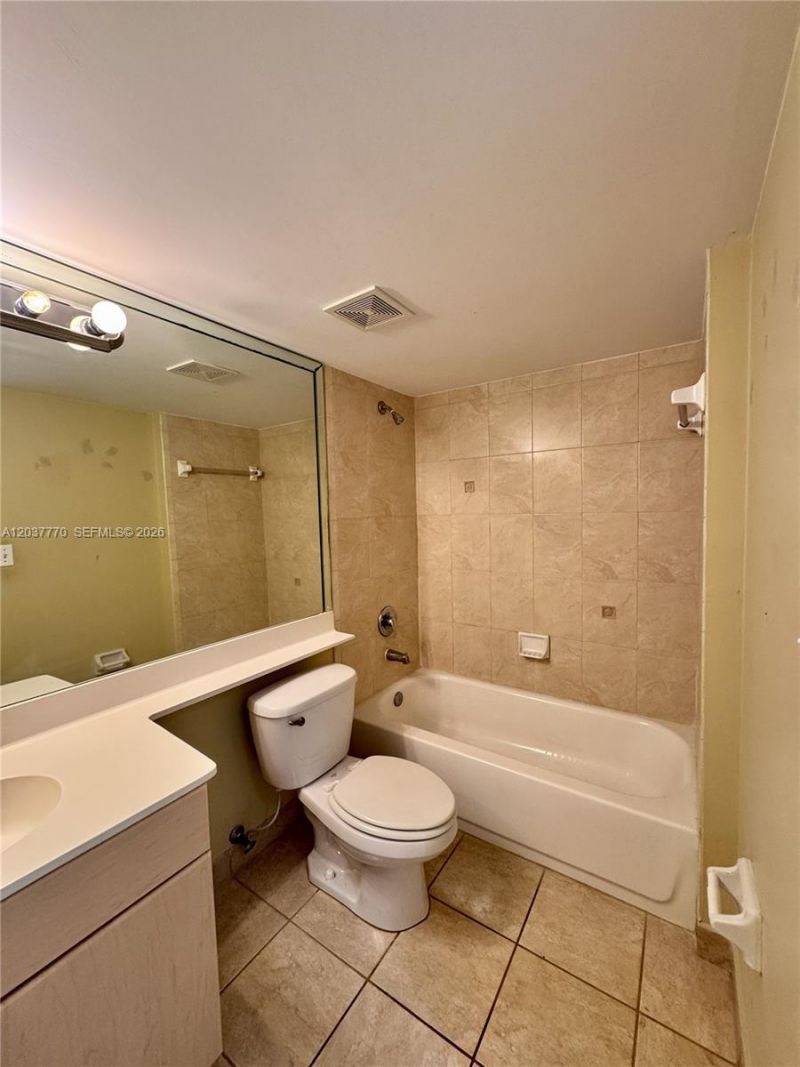1690 SW 27th Ave, Unit 502, Miami, FL 33145 Photo