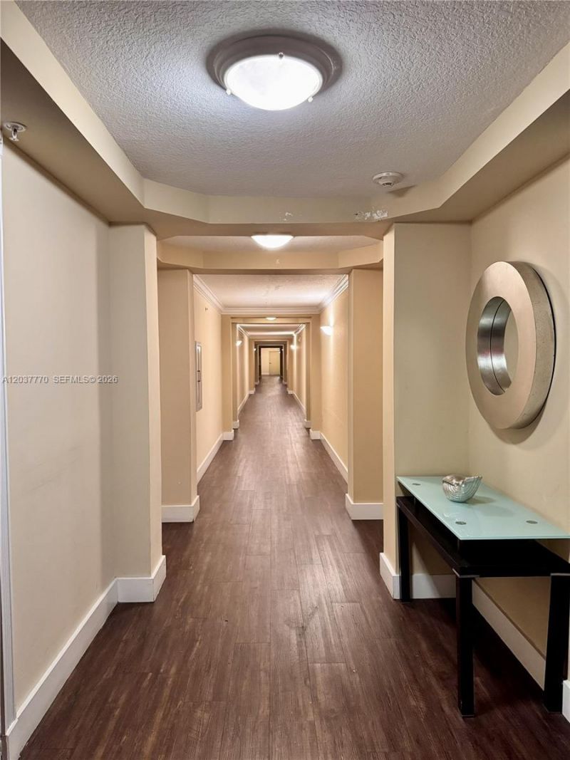 1690 SW 27th Ave, Unit 502, Miami, FL 33145 Photo