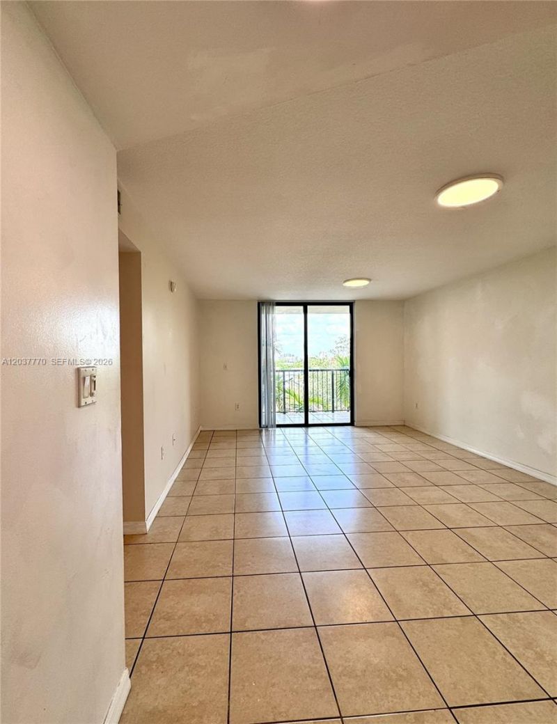 1690 SW 27th Ave, Unit 502, Miami, FL 33145 Photo