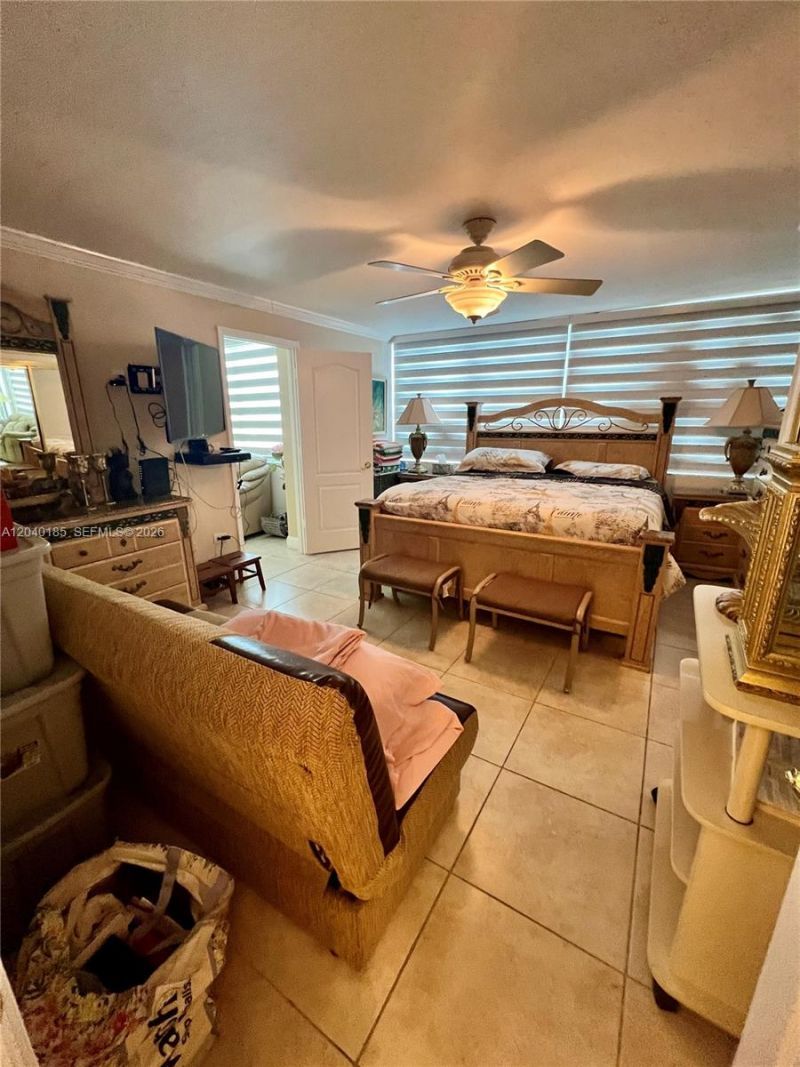7135 Collins Ave , Unit 1523, Miami Beach, FL 33141 Photo
