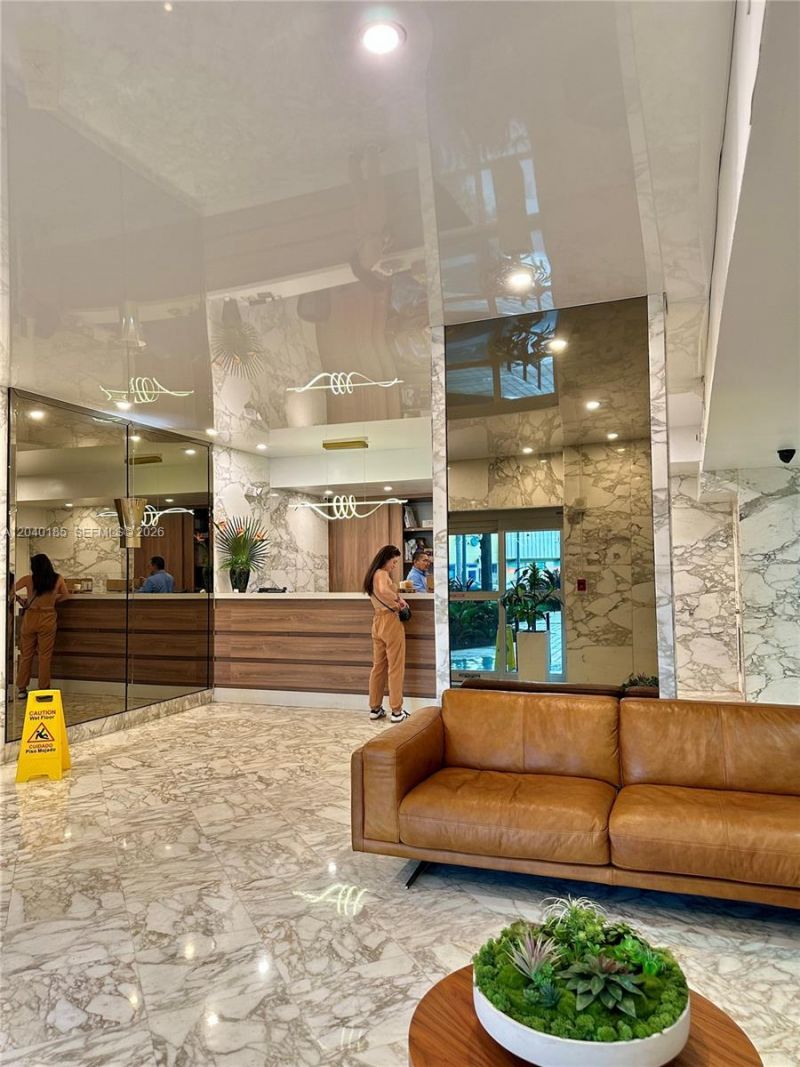 7135 Collins Ave , Unit 1523, Miami Beach, FL 33141 Photo