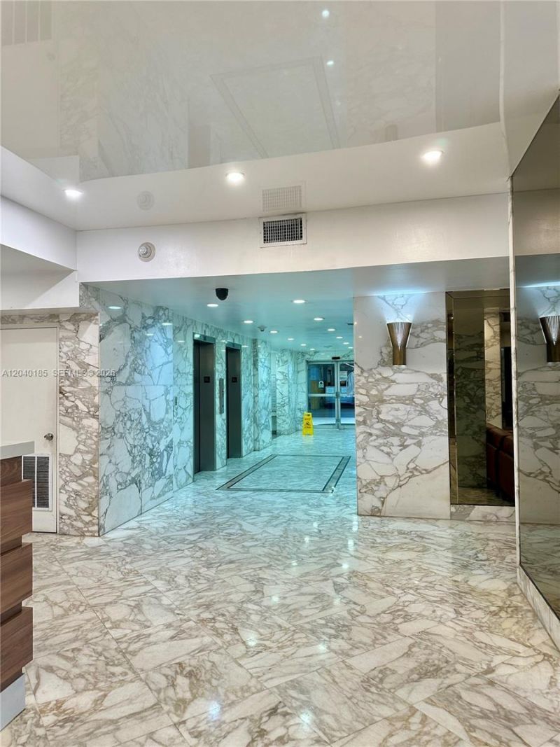 7135 Collins Ave , Unit 1523, Miami Beach, FL 33141 Photo