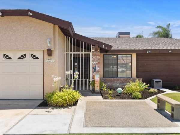 8521 Bellows Avenue, Bakersfield, CA 93311