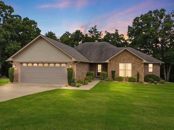 30 Cedar Knolls Loop, Greenbrier, AR 72058