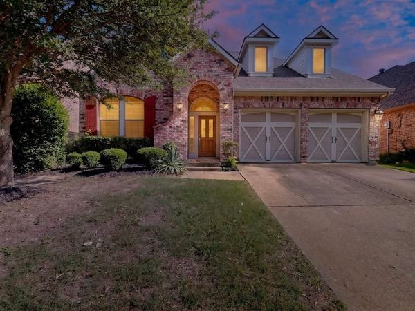 6830 Prairie Flower Trail, Dallas, TX 75227