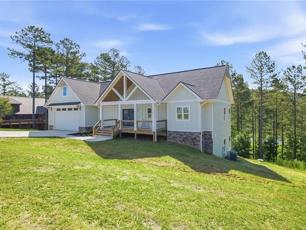 511 Sandy Lake Lane, Blairsville, GA 30512
