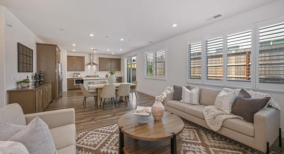 3502 Williamson Dr, Folsom, CA 95630 Photo