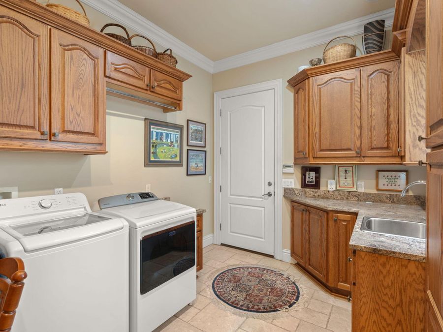 Property Image 61