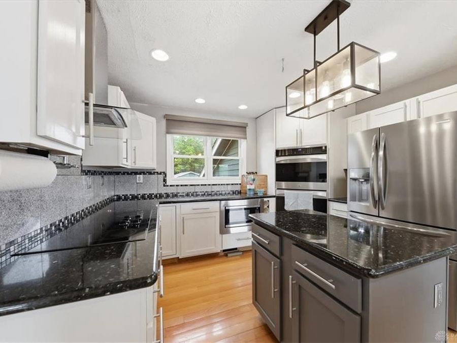 Property Image 129