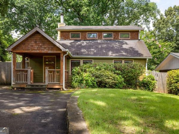 806 Tanner Drive, Scottdale, GA 30079