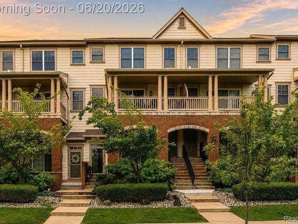 50119 Harding Street, CANTON, MI 48188