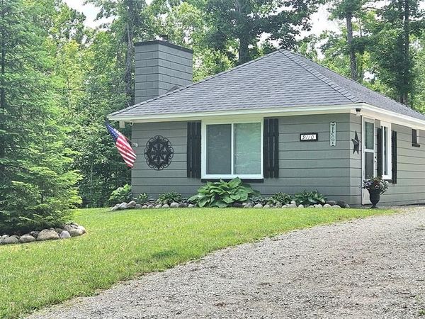 9110 W Gaylanta Drive, Vienna Twp, MI 49709