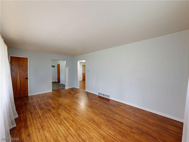 6490 Willow Way, Andover, OH 44003 Photo 7