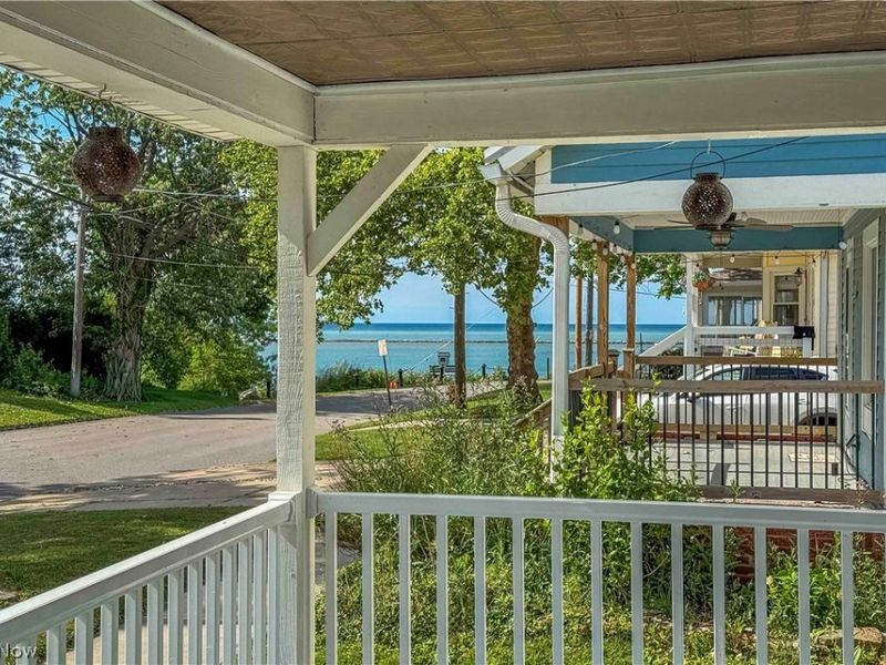 114 Vine Street, Fairport Harbor, OH 44077 Photo 8