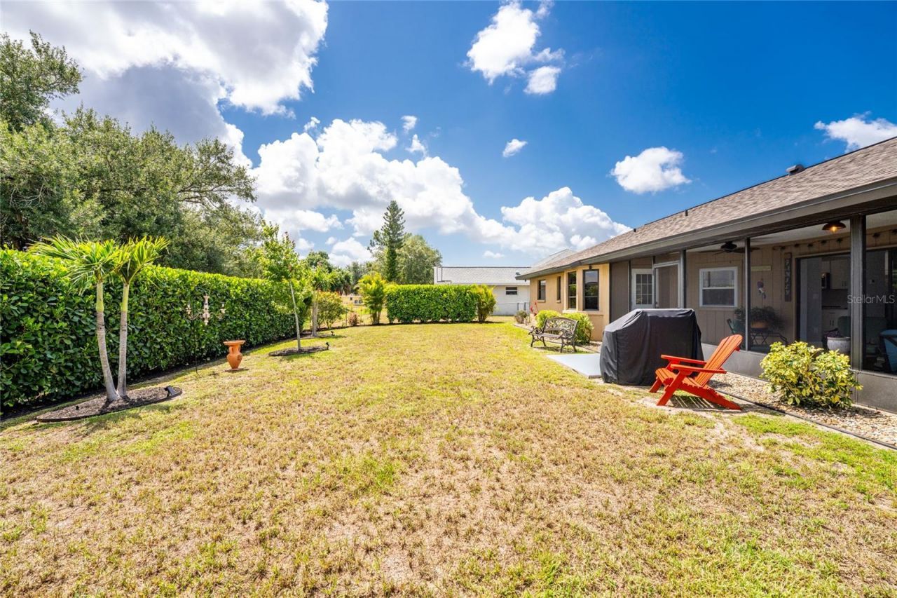 255 Mark Twain Lane , Rotonda West, FL 33947 Photo