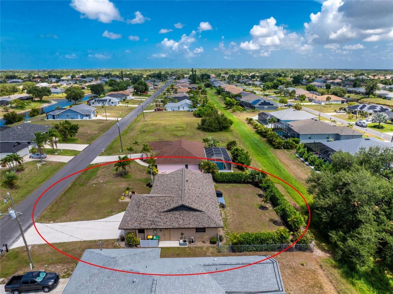 255 Mark Twain Lane , Rotonda West, FL 33947 Photo