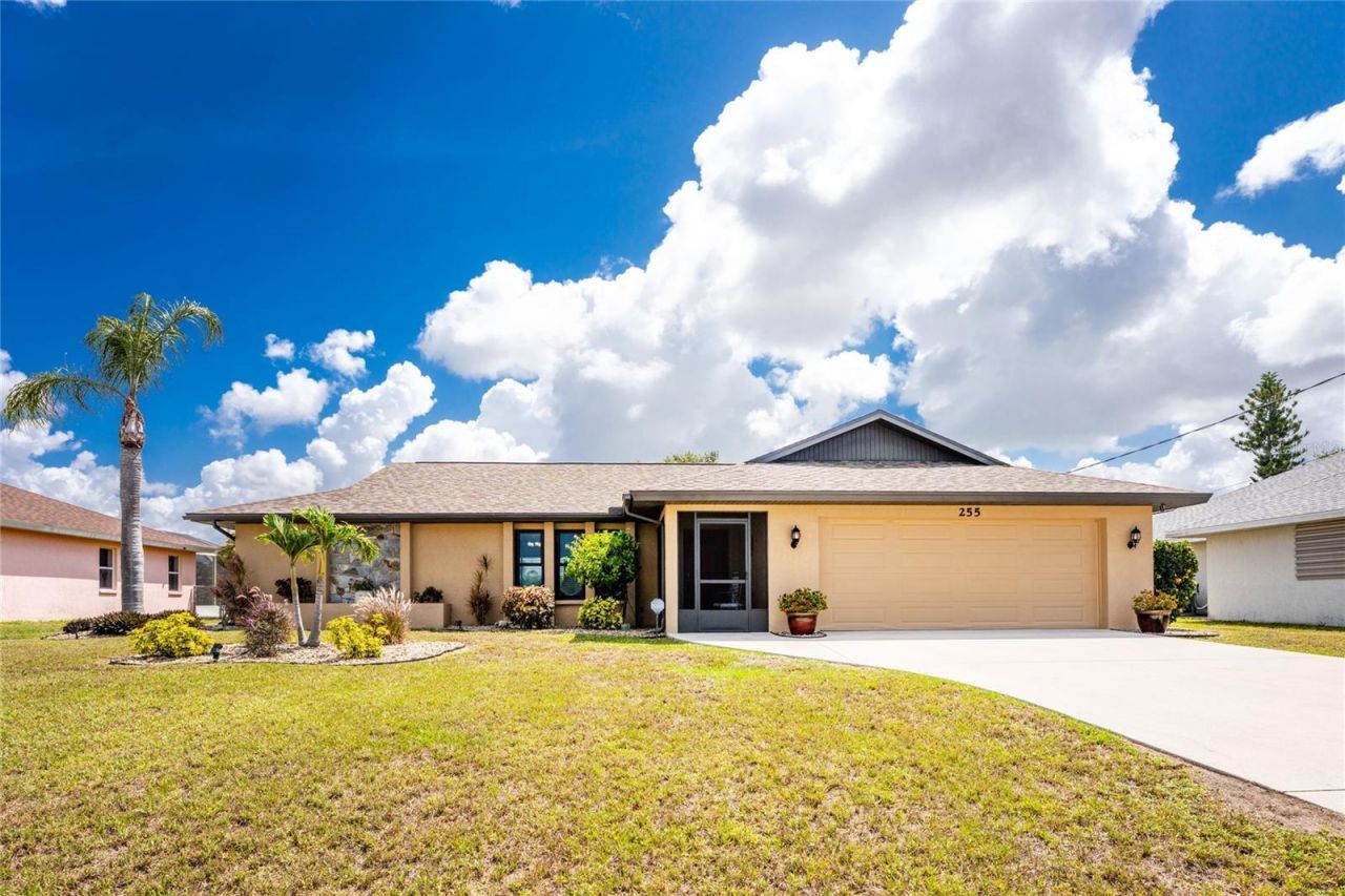 255 Mark Twain Lane , Rotonda West, FL 33947 Photo