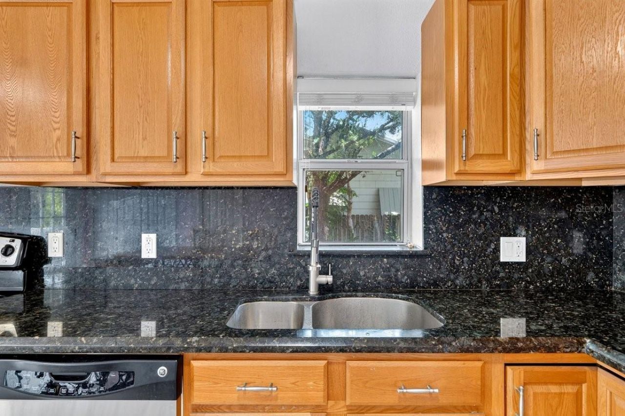 616 Dora Street, New Smyrna Beach, FL 32168 Photo