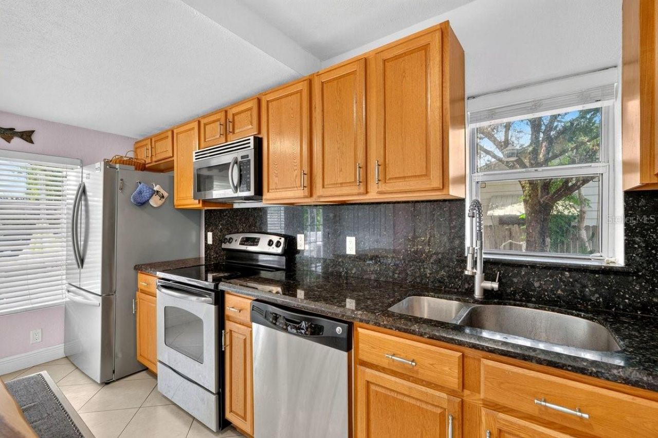 616 Dora Street, New Smyrna Beach, FL 32168 Photo