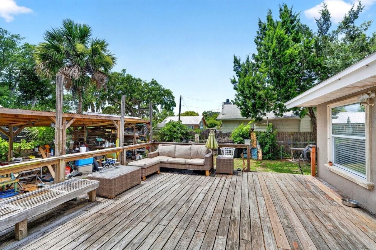 616 Dora Street, New Smyrna Beach, FL 32168 Photo