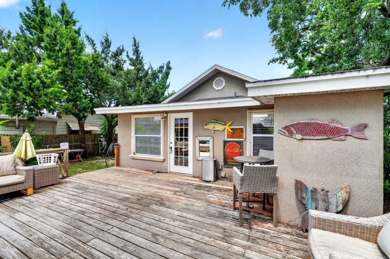 616 Dora Street, New Smyrna Beach, FL 32168 Photo