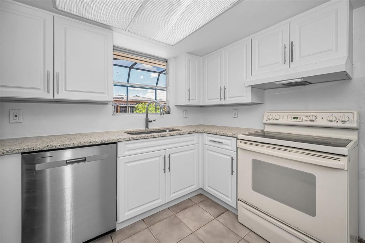 5817 10th Avenue, New Port Richey, FL 34652 Photo