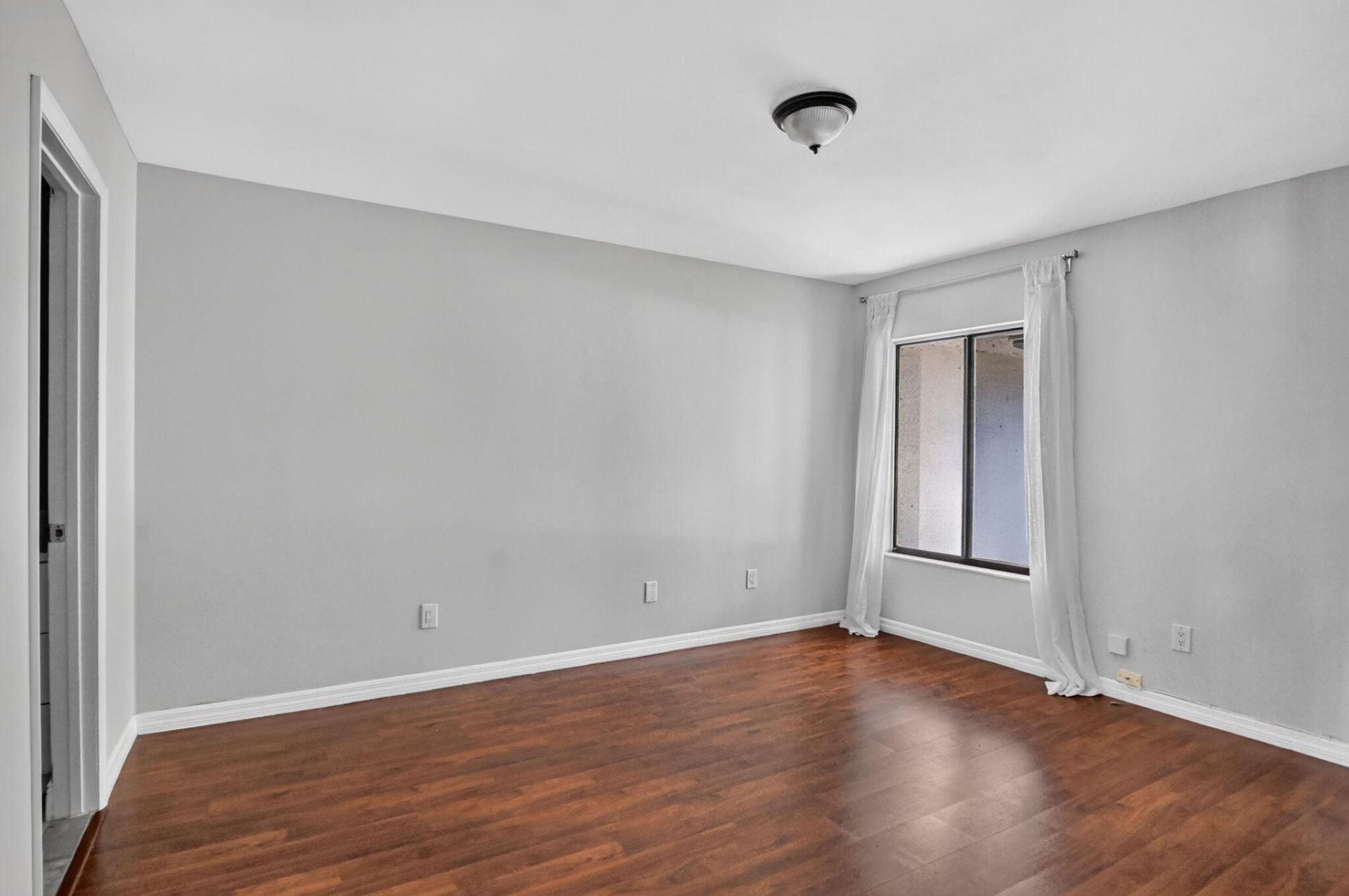 301 Club Circle, Unit 208, Boca Raton, FL 33487 Photo