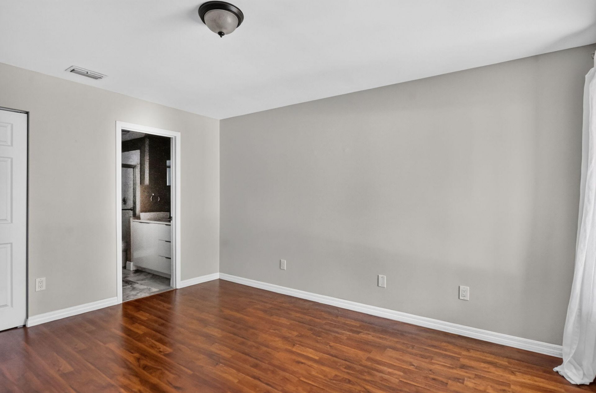 301 Club Circle, Unit 208, Boca Raton, FL 33487 Photo
