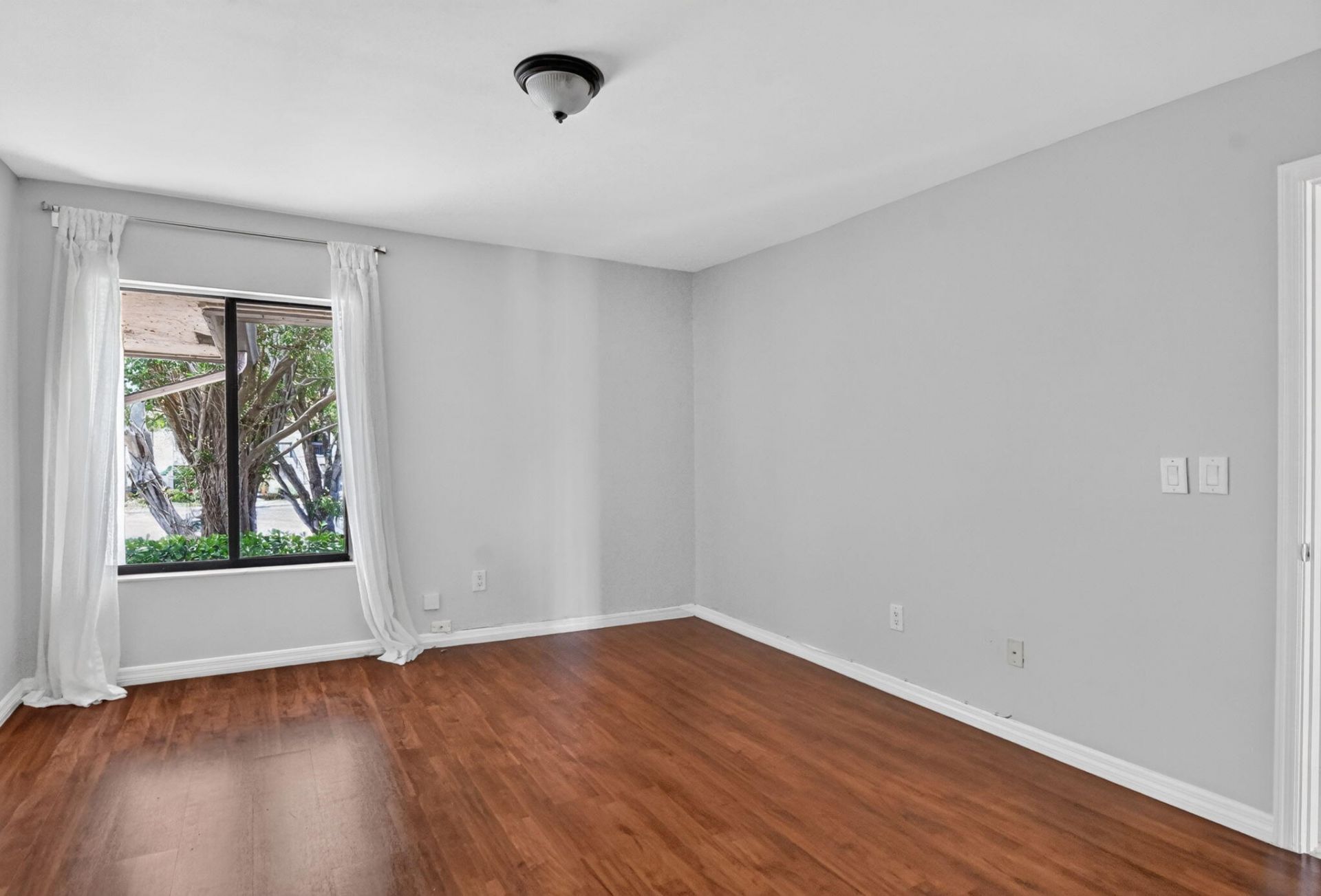 301 Club Circle, Unit 208, Boca Raton, FL 33487 Photo