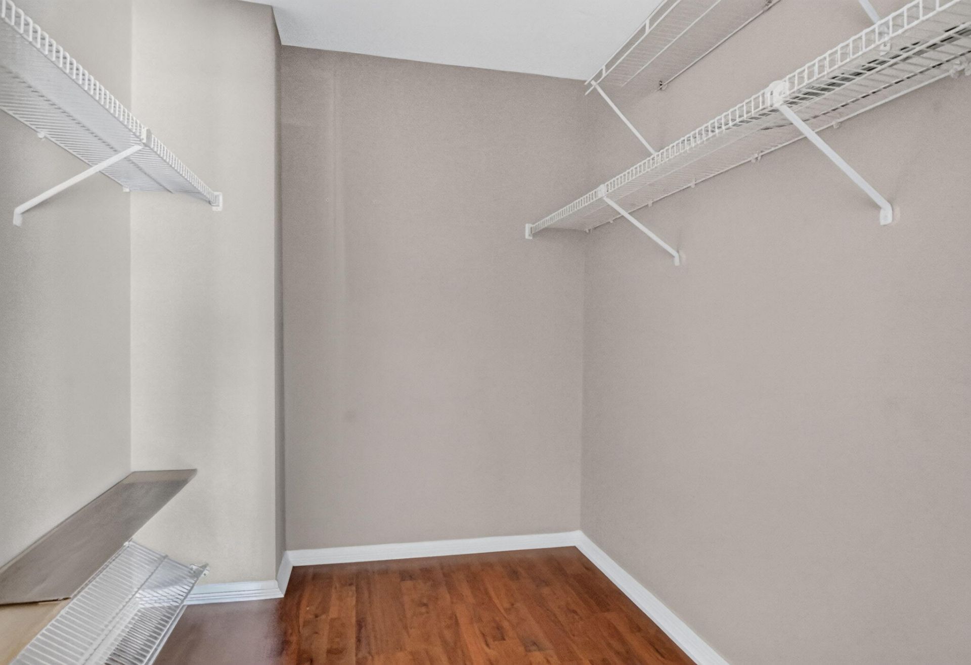 301 Club Circle, Unit 208, Boca Raton, FL 33487 Photo