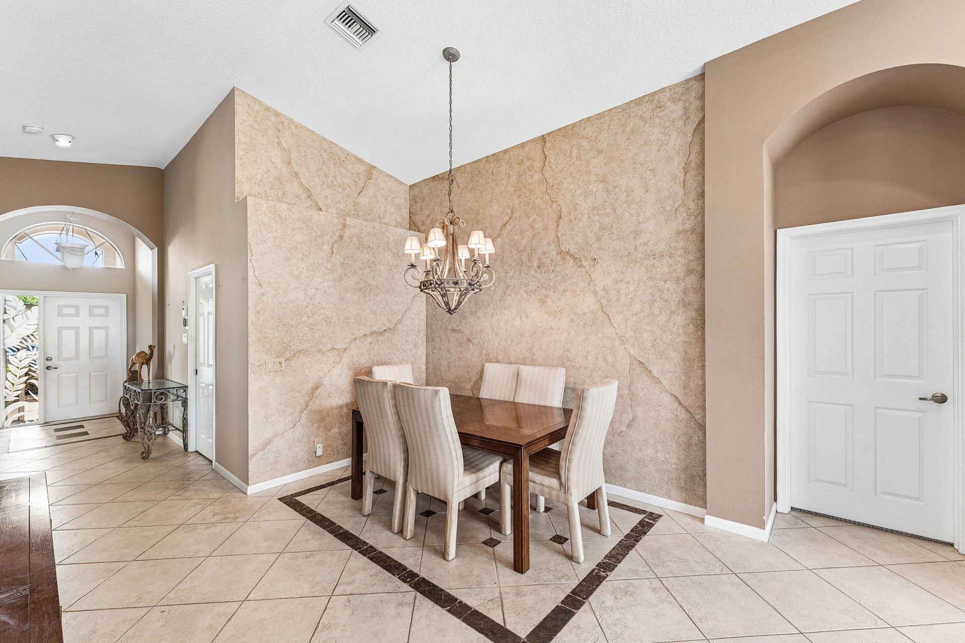 7385 Haviland Circle, Boynton Beach, FL 33437 Photo