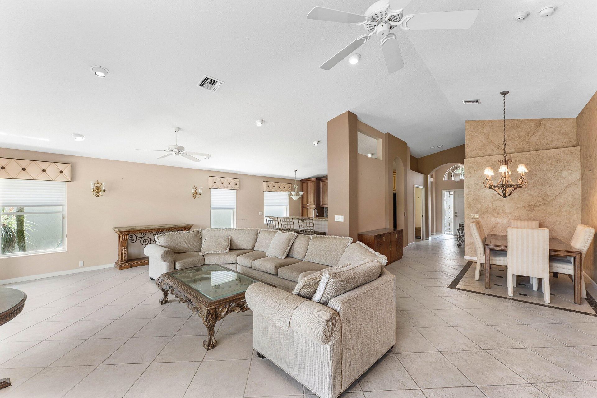 7385 Haviland Circle, Boynton Beach, FL 33437 Photo