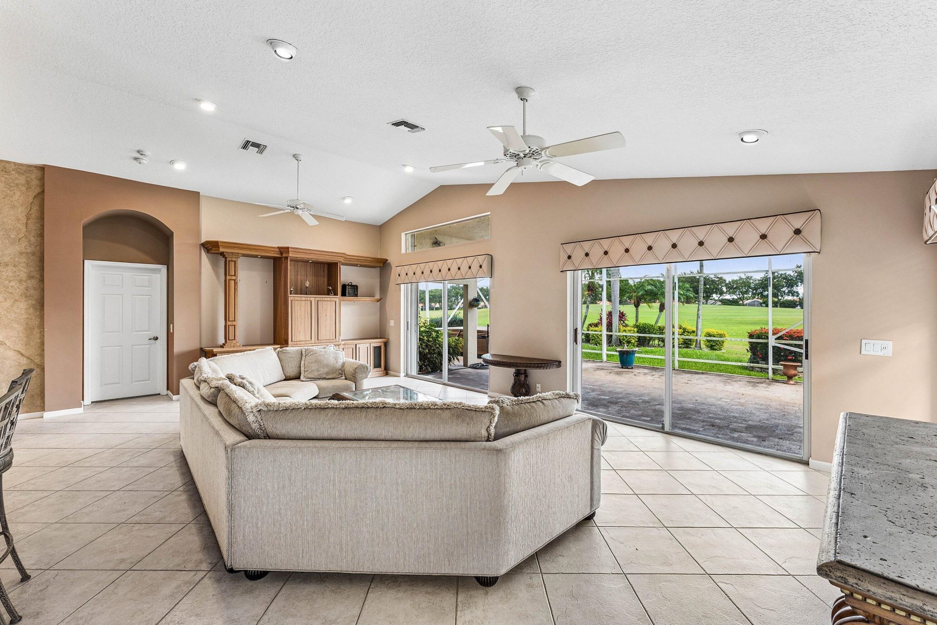 7385 Haviland Circle, Boynton Beach, FL 33437 Photo