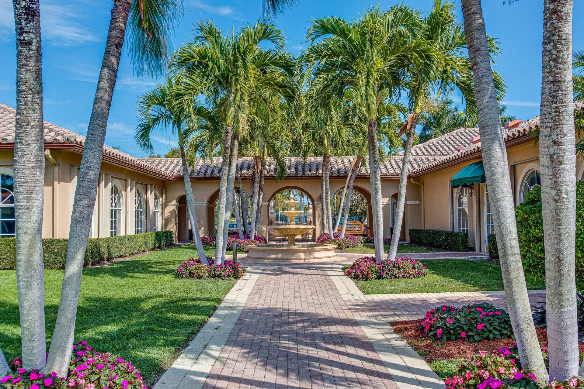 7385 Haviland Circle, Boynton Beach, FL 33437 Photo