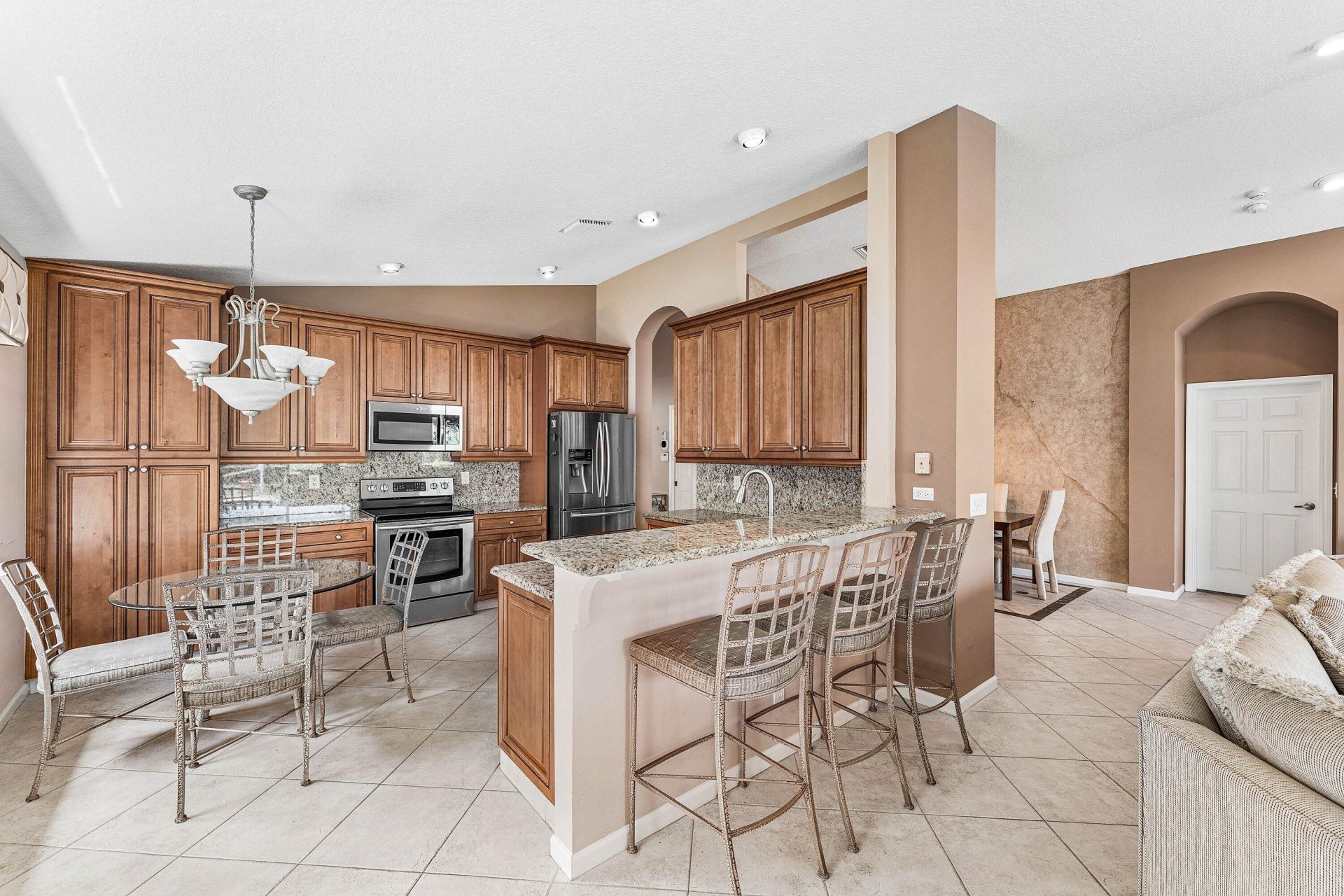 7385 Haviland Circle, Boynton Beach, FL 33437 Photo