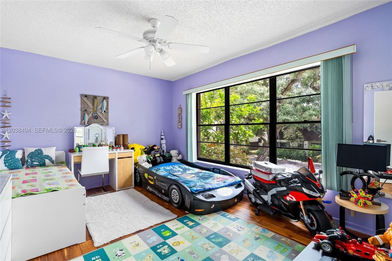 3340 Oak Dr , Hollywood, FL 33021 Photo