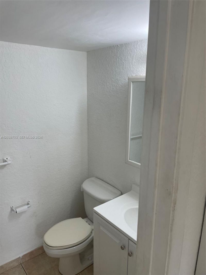 2401 Riverside Dr , Unit 203-B, Coral Springs, FL 33065 Photo