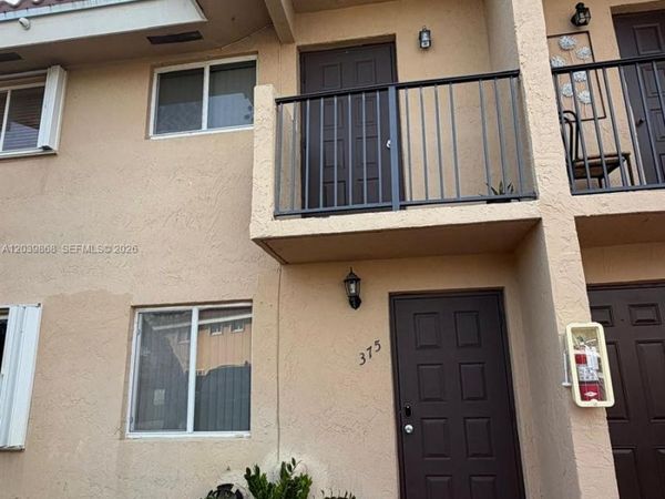 541 NW 82nd Ct , Unit 375, Miami, FL 33126